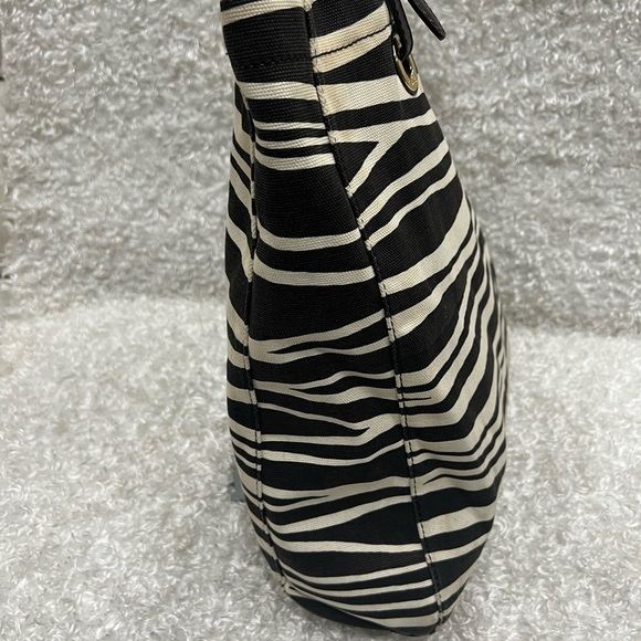Michael Kors MK Canvas Tote in Zebra Print - Picture 6 of 16